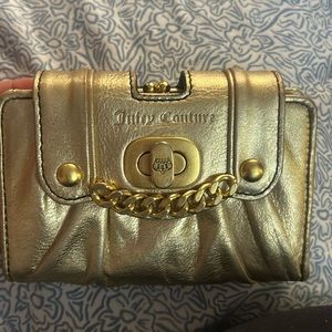 //VINTAGE// Y2K Juicy Couture Pocketbook